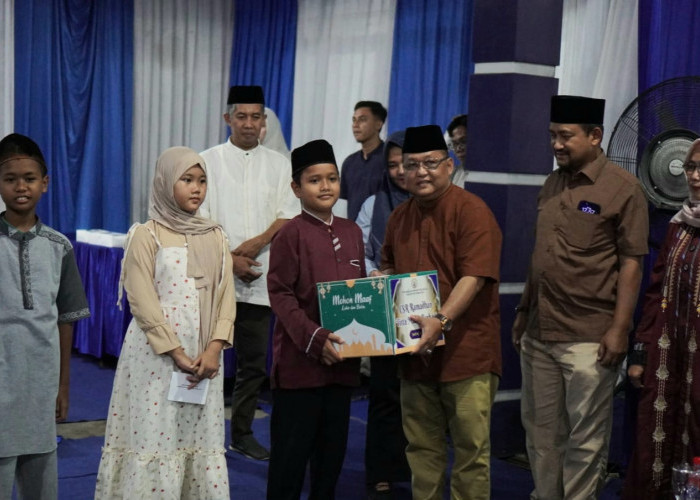 Peduli Yatim Piatu dan Lansia, Perumda Air Minum Tirta Mulia Pemalang Salurkan Santunan 