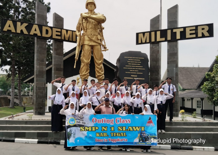 Wisata Edukasi, Siswa SMP Negeri 1 Slawi Kunjungi AKMIL Magelang dan Yogyakarta 