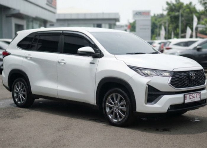 Harga Innova Zenix Bekas Tahun Muda Varian Gasoline & Hybrid Paling Dicari!