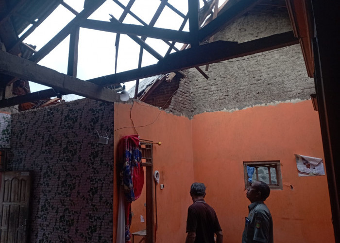 Angin Kencang di Bumijawa Tegal: 6 Rumah Rusak, Warga Butuh Bantuan