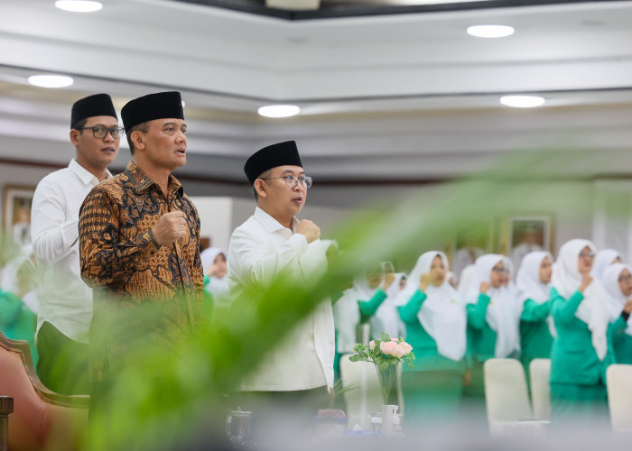 Gubernur Jateng Ahmad Luthfi Hadiri Peringatan Harlah ke-76 Fatayat NU 