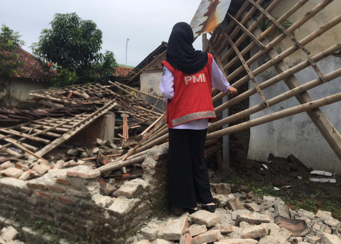 Cuaca Ekstrem, 2 Rumah Warga Tegal Rusak Parah Diterjang Angin Kencang 
