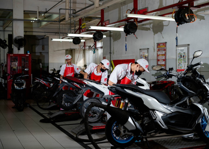 Oli Mesin dan Coolant Motor: Fungsi, Perbedaan, dan Pentingnya Perawatan Rutin