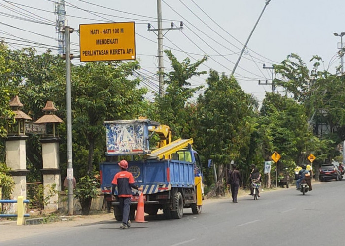 Penertiban Jaringan Telekomunikasi di Tegal: Provider Bandel Ditindak!