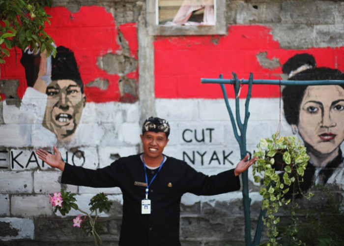 Bangkitkan Nasionalisme, ASN Kota Tegal Lukis 14 Mural Pahlawan di Gang Makam