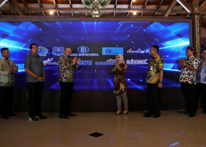 Mudahkan Masyarakat, Kota Tegal Canangkan GEMAR QRIS dan Luncurkan SPPT Digital
