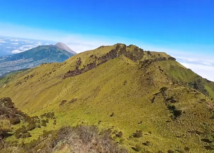 5 Mitos di Gunung Merbabu yang Sering Dibicarakan, Ada Macan Penjaga?