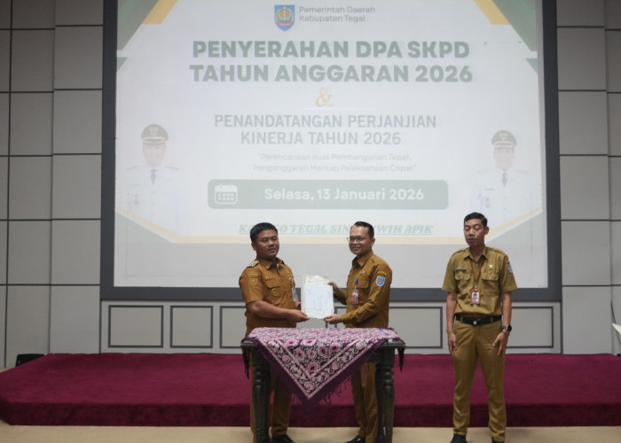 Serahkan DPA 2026, Bupati Tegal: Ini Bukan Formalitas