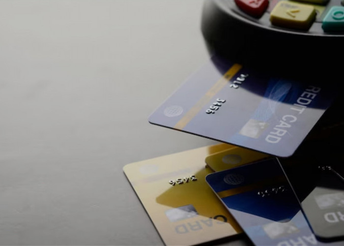 Perbandingan Pinjaman Online dengan Kredit Konvensional, Mana yang Lebih Menguntungkan Sesuai Kebutuhan?