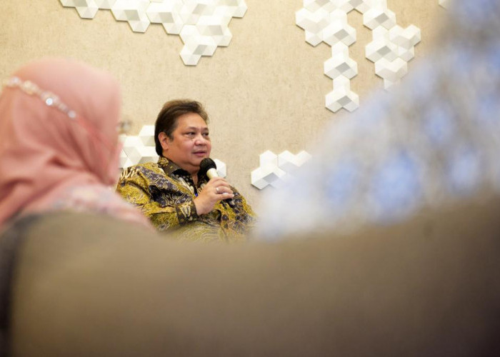 Survei INES Sebut Airlangga Hartarto Paling Dipilih untuk Lanjutkan Program-program Jokowi