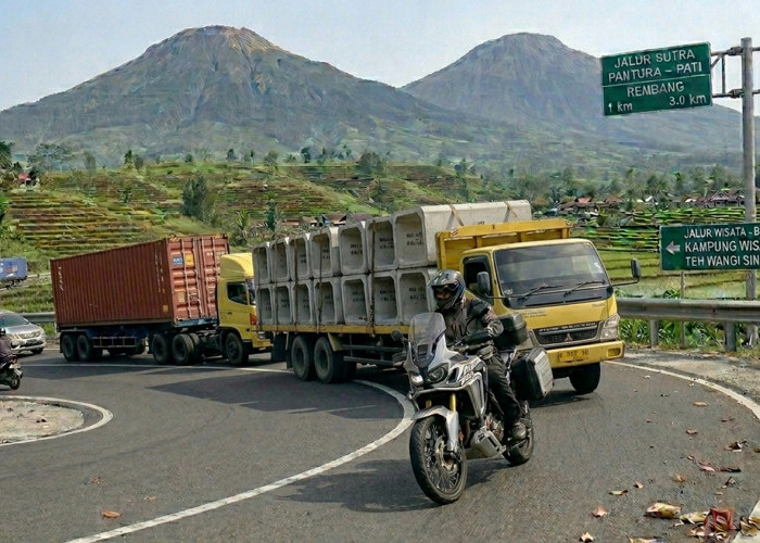 Tips Safety Riding: Taktik Aman Menyalip Truk Tronton di Pantura