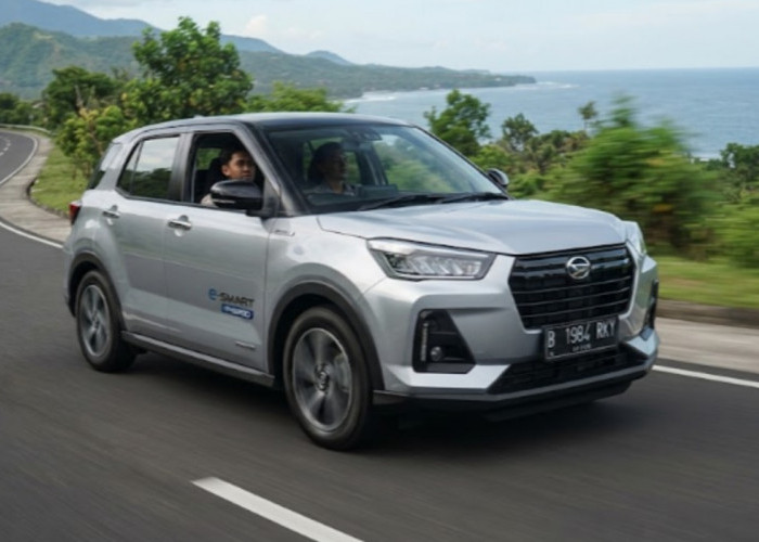 Update Harga Daihatsu Rocky e-Smart Hybrid Terbaru: SUV Compact Super Irit 30 Km/Liter!