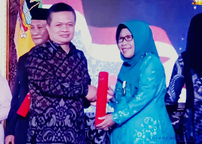 PC Muslimat NU Kabupaten Tegal Raih Penghargaan Darma Karya Kencana, Pemkab Tegal Beri Apresiasi  