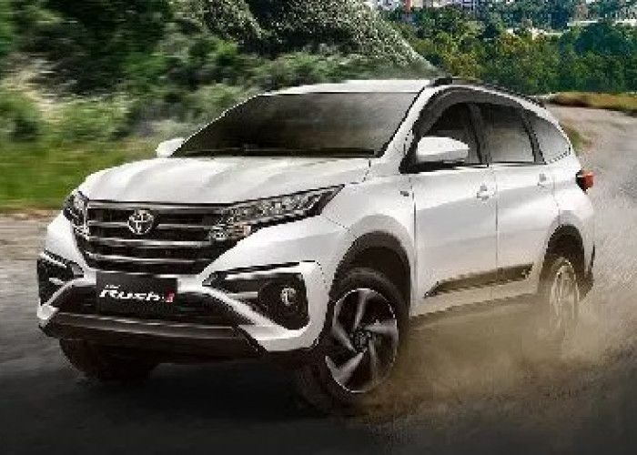 Terbaru! Fitur Menarik Toyota Rush 2023, SUV Terbaik di Indonesia?