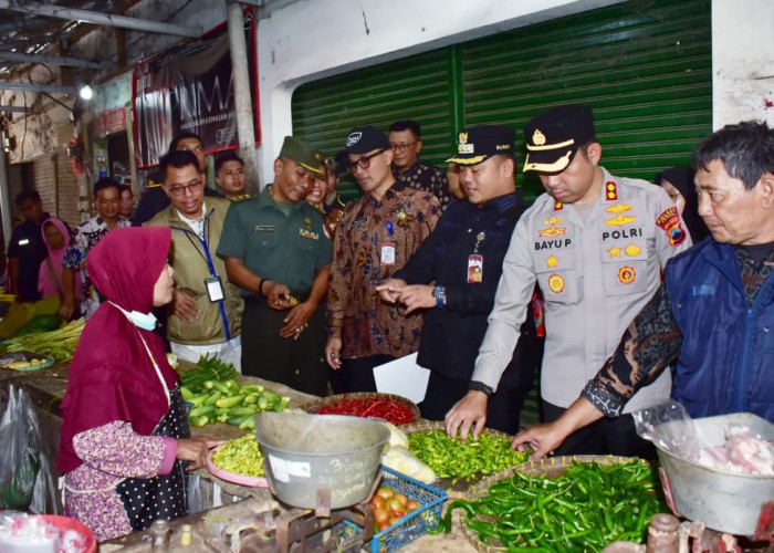 Harga Daging Sapi di Tegal Tembus Rp140 Ribu per Kilogram, Bupati Masuk Pasar: Tetap Terkendali 