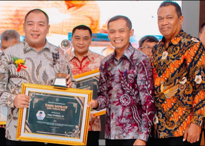 Ajib Ach! Anggota DPRD Brebes Pamor Wicaksono Raih Penghargaan Tokoh Inspiratif