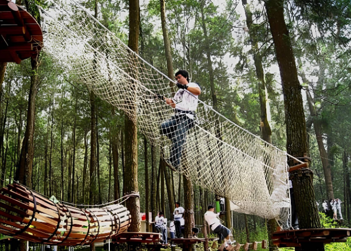 7 Wisata Menantang di Semarang yang Aman untuk Pemula: Seru, Sejuk, dan Penuh Adrenalin