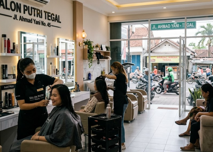 8 Daftar Salon Wanita di Kota Tegal yang Paling Paham Tren Rambut Korea dan Kekinian
