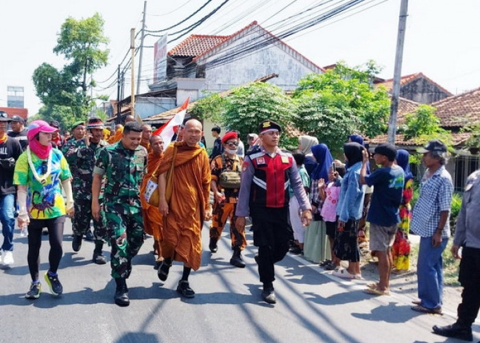 Masuk Kota Santri Pekalongan, Kesehatan 32 Biksu Thailand Pelaku Ritual Thudong Diperiksa