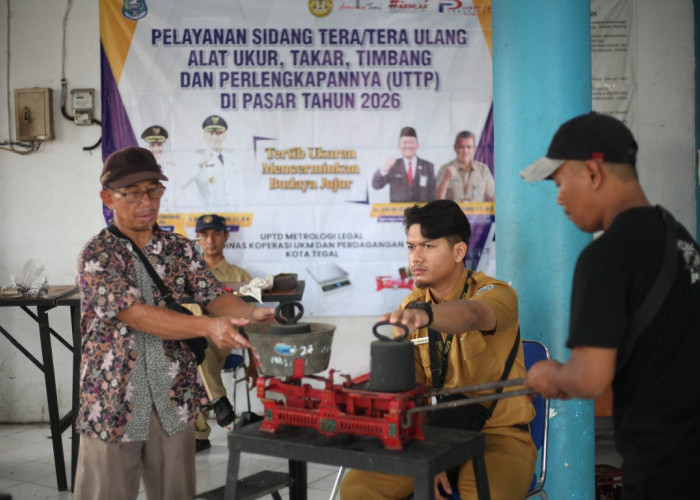 4.830 Alat Timbang Pasar Tradisional Tegal Ditera Ulang