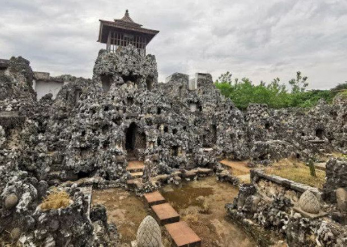 3 Mitos Unik Gua Sunyaragi di Cirebon, Ada Lorong yang Dipercaya Bisa Tembus sampai Ke China dan Mekkah