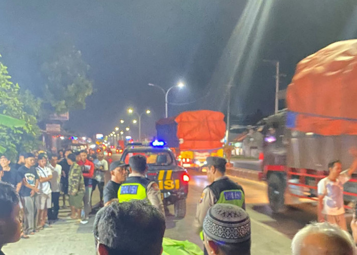 Kecelakaan di Jalur Pantura Pemalang, Pengendara Honda Vario Tewas Usai Tabrak Truk