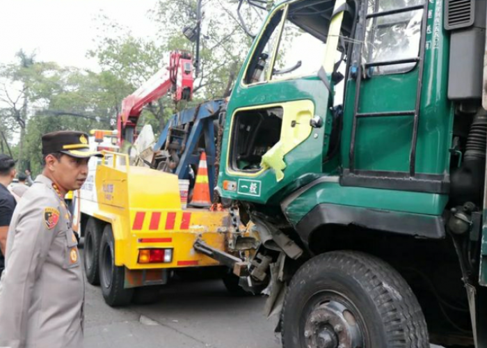 Truk Tabrak Lari di Cipondoh Tangerang, Korban Diminta Lapor Polisi