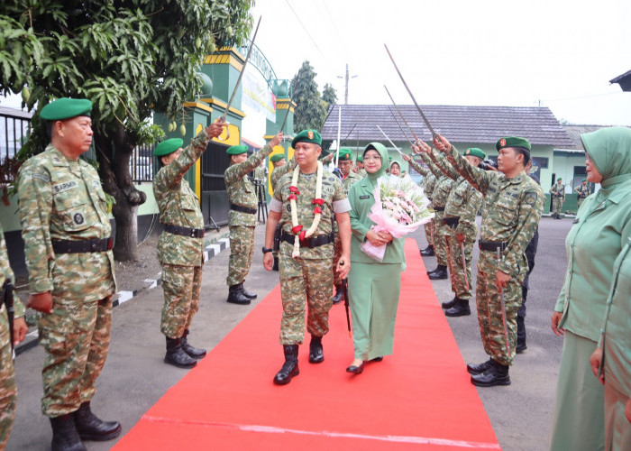 Dandim Pemalang Diganti, Letkol Inf Muhammad Arif  Seranhkan Tongkat Komando ke Letkol Edy Wibowo