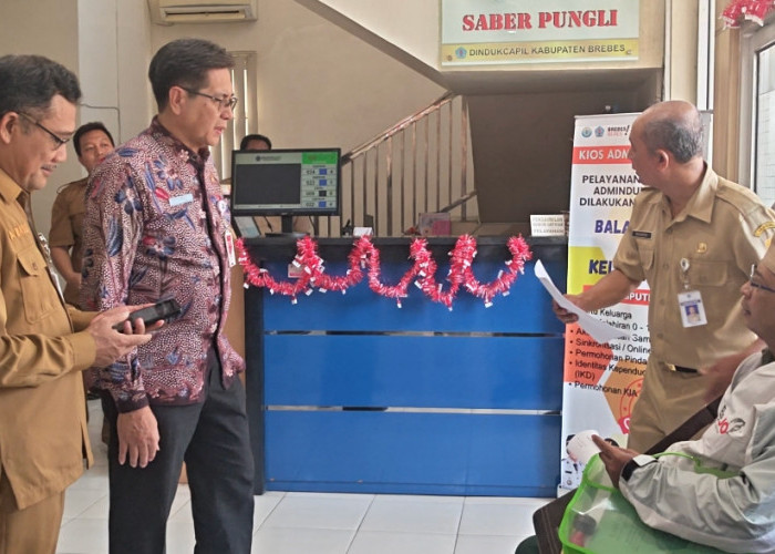 Direktur IDKD Kemendagri Sidak Pelayanan Disdukcapil Brebes, Ini Hasilnya!