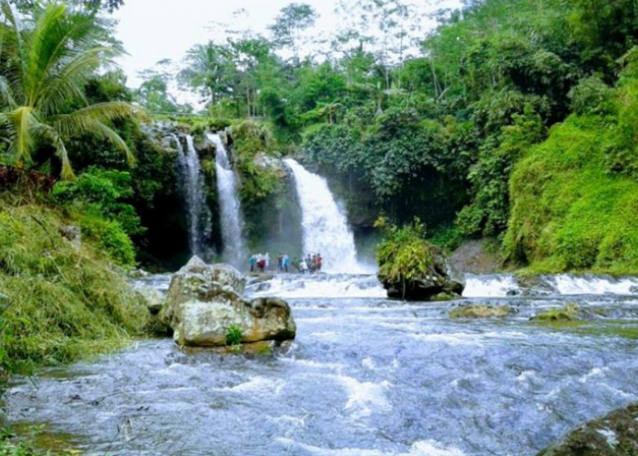 7 Curug di Purwokerto Ini Bikin Feed Instagram Makin Kece!