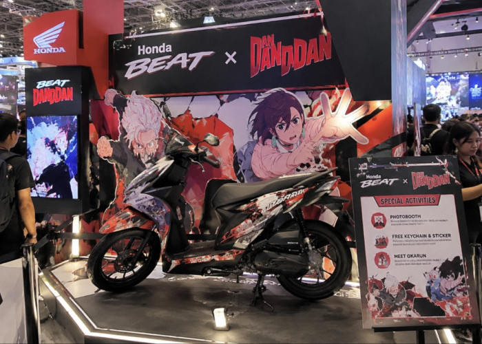 Review Booth Honda BeAT x DanDaDan: Dari Cosplay Okarun Hingga Freebies Eksklusif