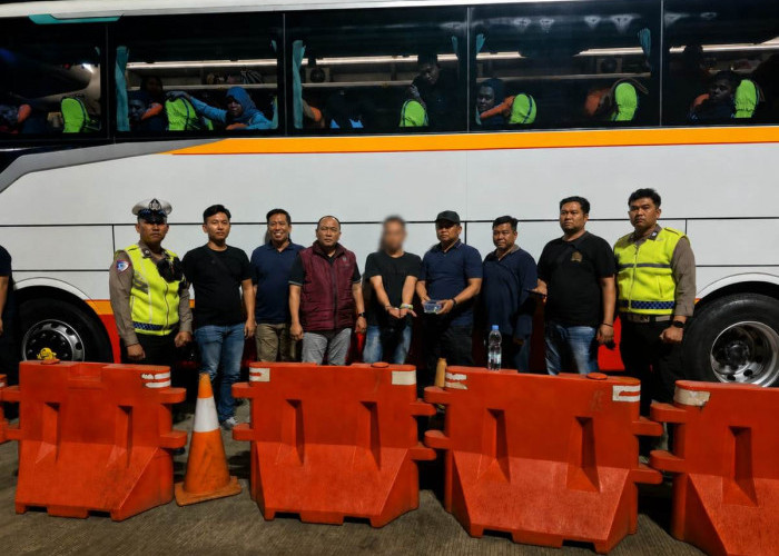 Modus Kondektur Bus Bawa Sabu Terbongkar di Tol Banyumanik, Polda Jateng Sita Barang Bukti