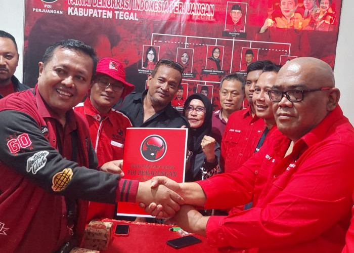 Dikawal Musik Dangdut, Ketua Umum Kejawen Maneges Daftar di PDIP Kabupaten Tegal