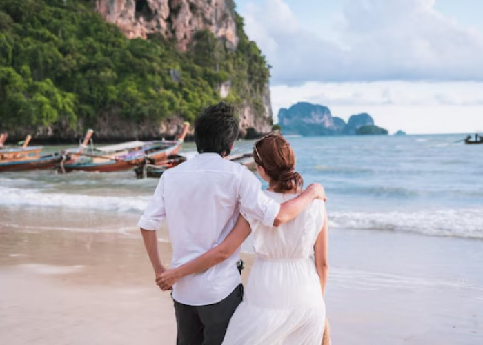 4 Destinasi Bulan Madu di Jawa Tengah yang Nuansa Romantisnya Beda