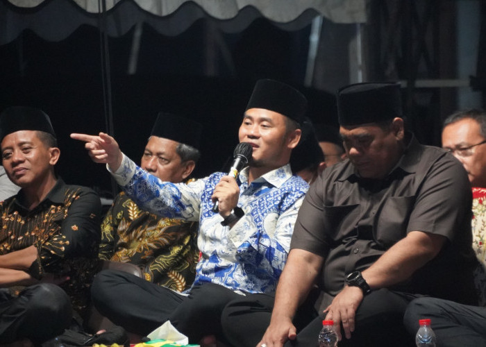 Bupati Tilik Desa di Desa Sumingkir, Pemkab Tegal Sosialisasi Sadesa