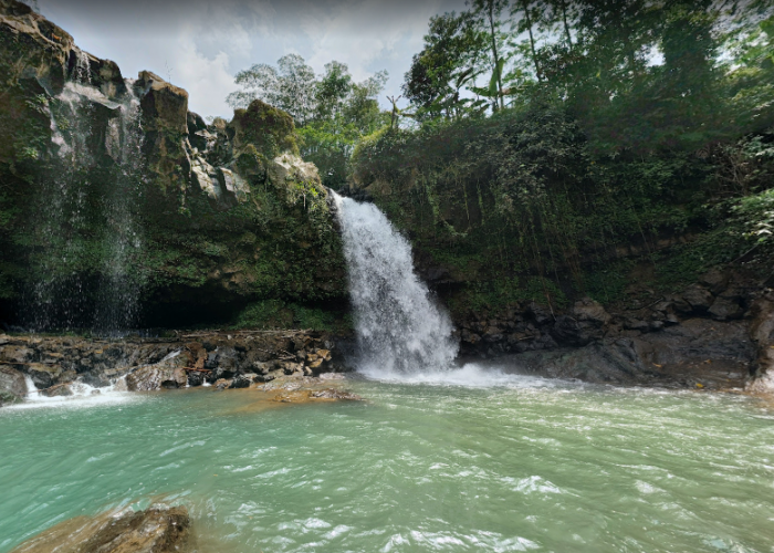 10 Curug di Jawa Tengah dengan Kolam Alami, Spot Tersembunyi untuk Berenang Santai