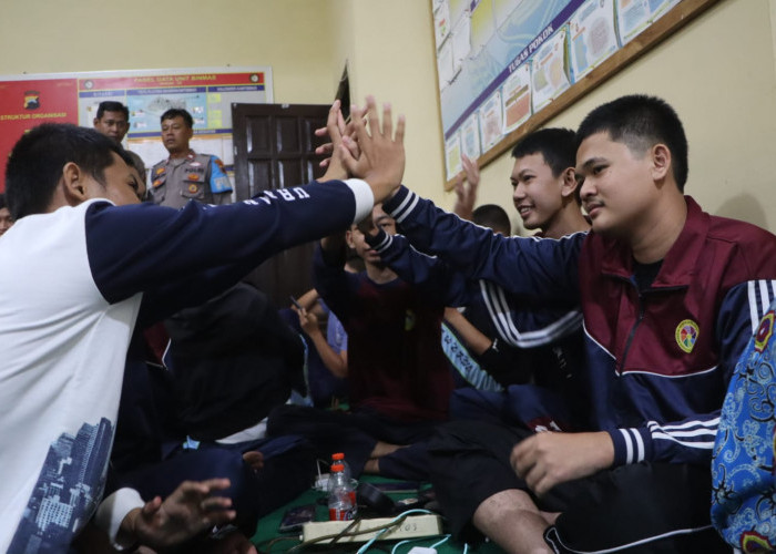 Pelajar di Tegal Tegal Adu Strategi dalam Turnamen Mobile Legends