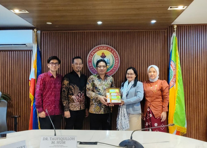 UPS Tegal Perkuat Internasionalisasi Melalui International Conference dan MoU di Cebu, Filipina