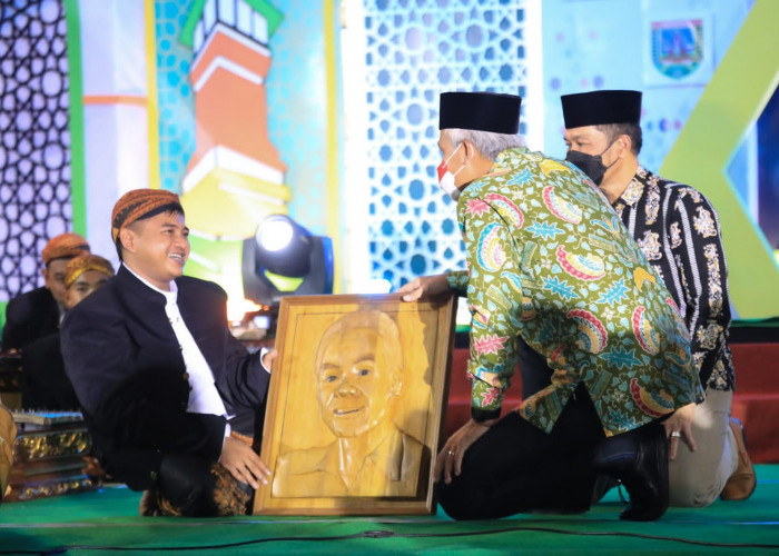 Buka Porsadin VI Jawa Tengah, Ganjar: Ustad dan Ustadzah Catat, Santri Berbakat Ikutkan PON