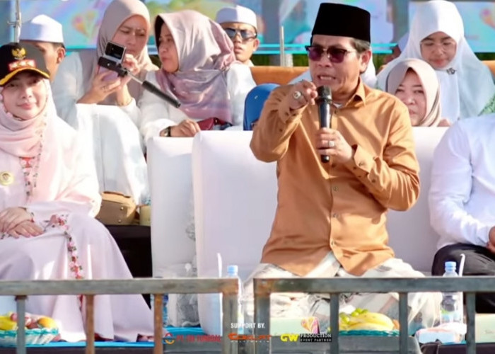 Ribuan Warga Hadiri Brebes Bersholawat, Momentum Maulid Nabi dan HUT RI