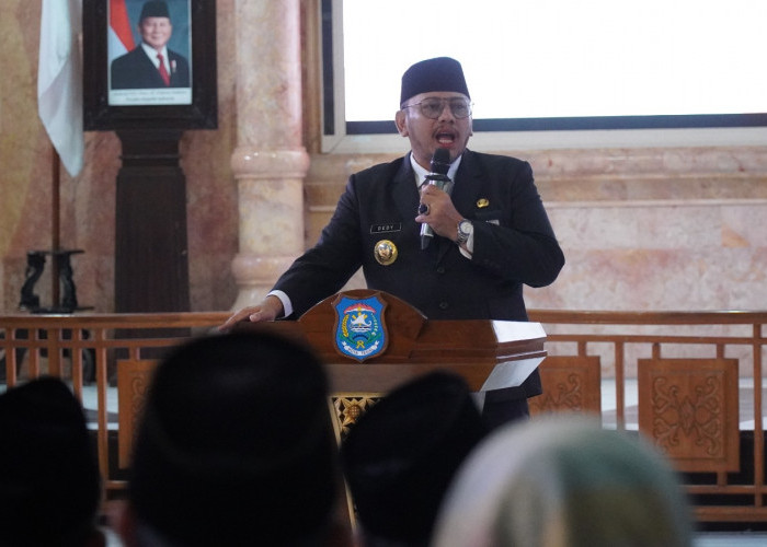 Lantik Pejabat di Tegal, Wali Kota Ingin Birokrasi Diisi ASN yang Gercep 