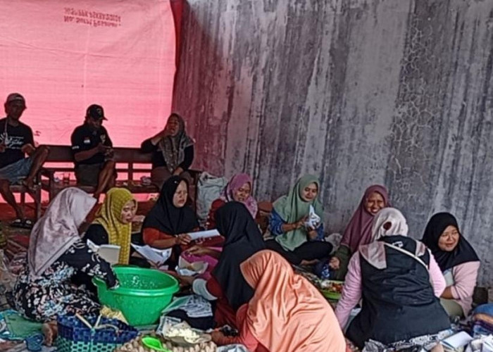 Dirikan Dapur Umum Mandiri, Dinsos Kabupaten Tegal Targetkan 1.500 Porsi untuk Korban Banjir Kramat