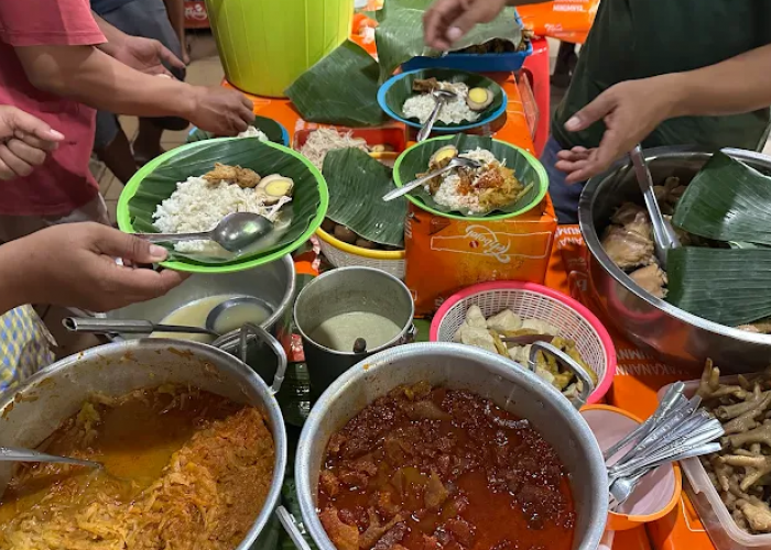 10 Street Food di Semarang yang Wajib Anda Coba, Murah Meriah dan Bikin Nagih