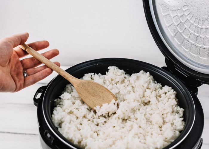 7 Rekomendasi Rice Cooker Terbaik yang Berkualitas dan Hemat Listrik