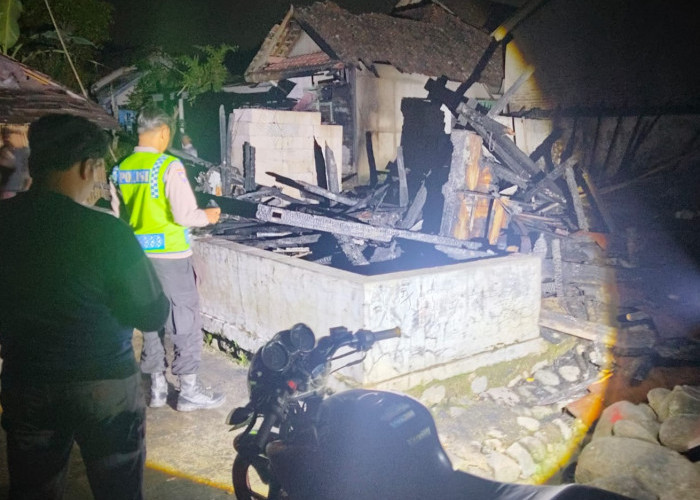 Rumah Warga di Pemalang Ludes Terbakar, Kerugian Capai Rp200 Juta