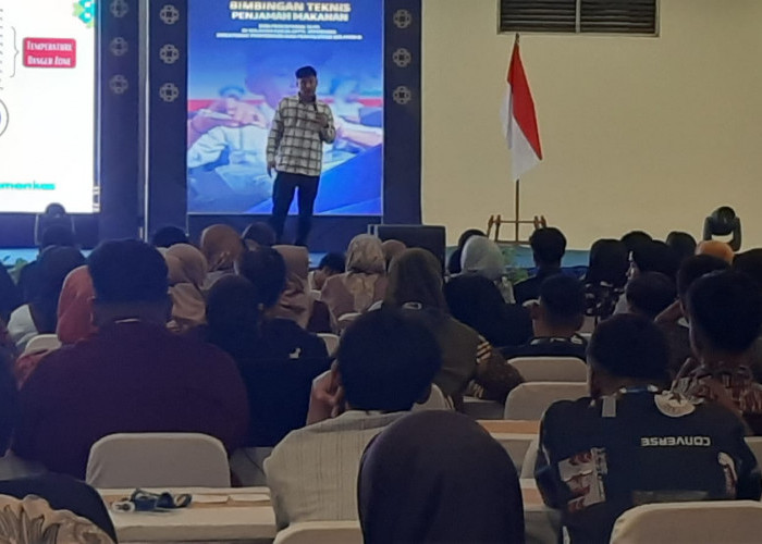 Tingkatkan Kualitas Penyajian Makanan Program MBG, Relawan Dilatih Penjamah Makanan