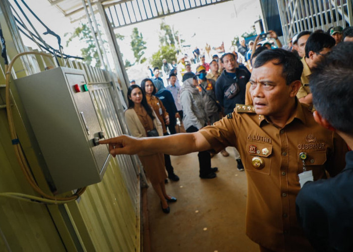 Resmikan TPSTT Desa Tersono Batang, Gubernur Apresiasi Inovasi Warga 