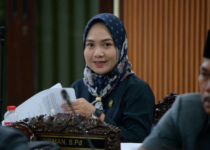 Warga Sidaharja Tegal Keluhkan Jalan Rusak dan Minim PJU, Srikandi DPRD Janji Begini