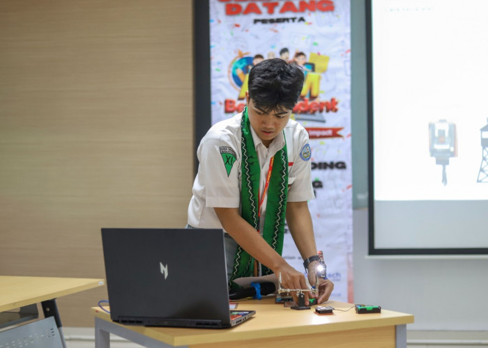 Pendaftaran Dibuka, AHM Best Student Ajak Pelajar Ubah Ide Jadi Inovasi untuk Negeri