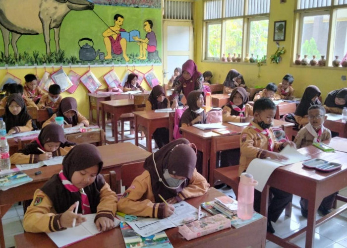 Brebes Diterjang Gelombang Pensiun Guru PNS, 648 Pendidik Purna Tugas Sepanjang 2023-2024